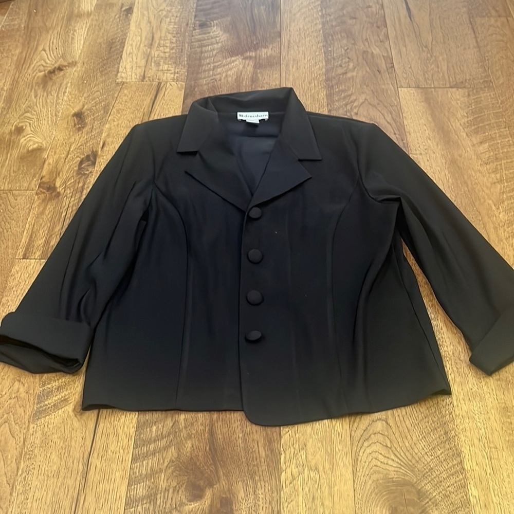 Dressbarn Woman’s Black Blazer Size L